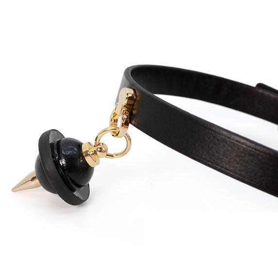 Leather BDSM Collar - Playful Gyro Design