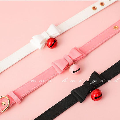 Sensory PU leather collar with bow and bell for intimate play.