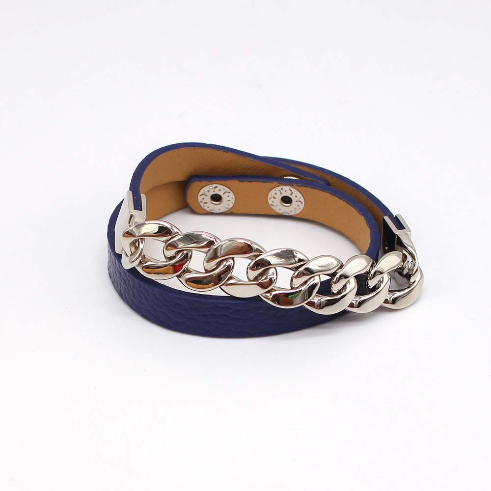 Exquisite Chain PU Leather Bracelet – Stylish and durable fashion accessory